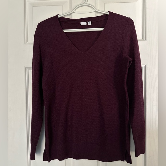 GAP True Soft Sweater - Picture 3 of 6